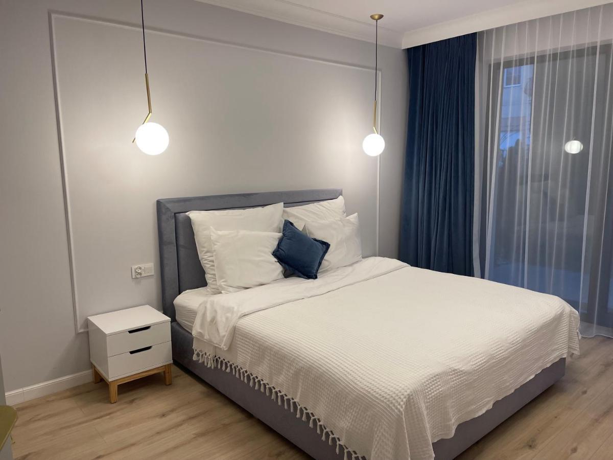 Apartment 108 Prestige *